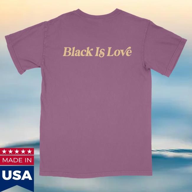 Trending Black Is Love Merch Black Women Are Superheroes Hooded Sweatshirt - Best Tee Store